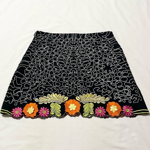 PSNY By Saman Petite Embroid Skirt, Fully Lined, Side-Zip, Black Multicolor- 12P - Picture 6 of 16